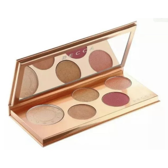 ✨✨HOST PICK ✨✨BECCA COSMETICS Pop Goes the Glow Face & Eye Palette BNIB! - Picture 2 of 7